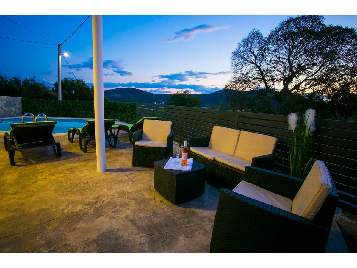 Villa Croatia Sea View With Heated Pool Vinišće Exterior foto
