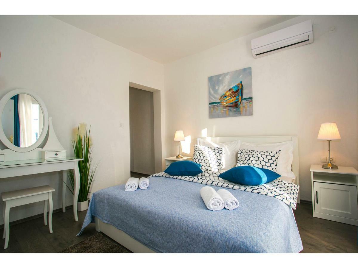 Villa Croatia Sea View With Heated Pool Vinišće Exterior foto